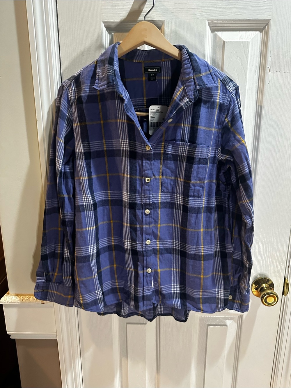 NWT Roots Blue Plaid Flannel‎ Long Sleeve Button Up Women’s Small